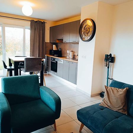 Apartmán Pleasant Garden Douvaine Exteriér fotografie